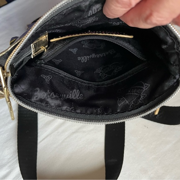 Betsey Johnson Betseyville Ruf Love Crossbody Handbag in Gold with Black accents - Picture 13 of 13